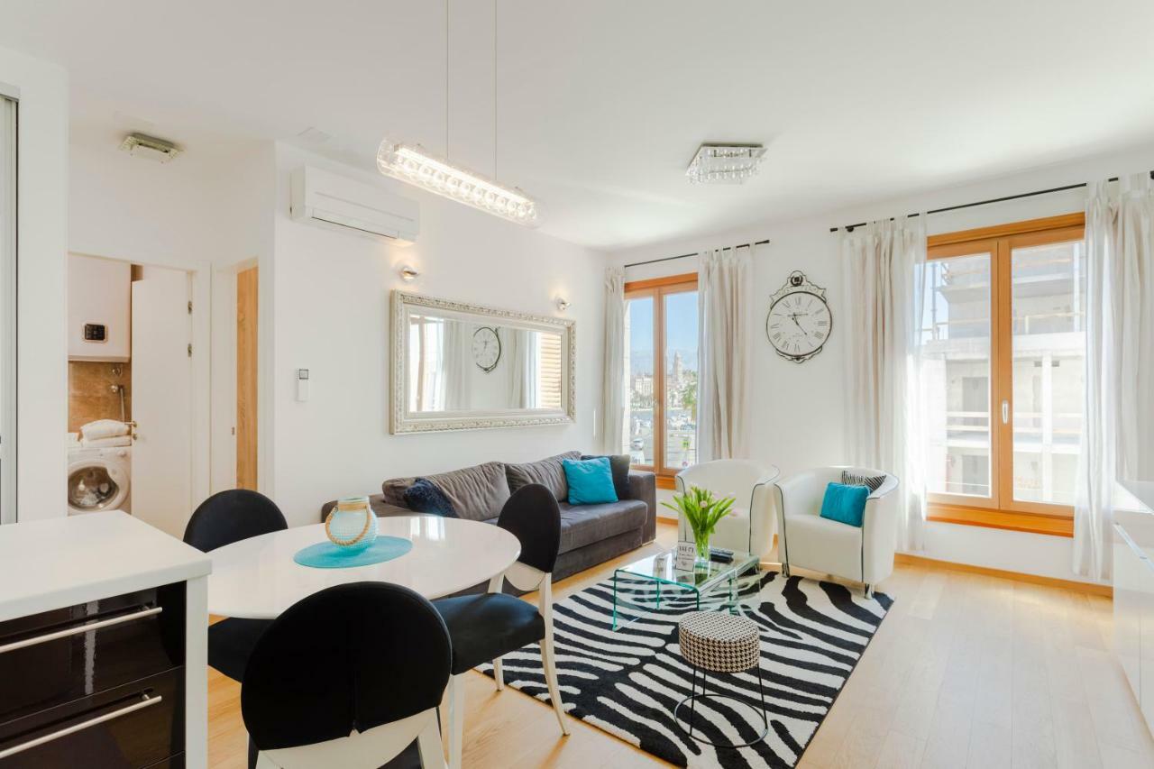 New Luxury Apartment Nives On Seaside Сплит Экстерьер фото